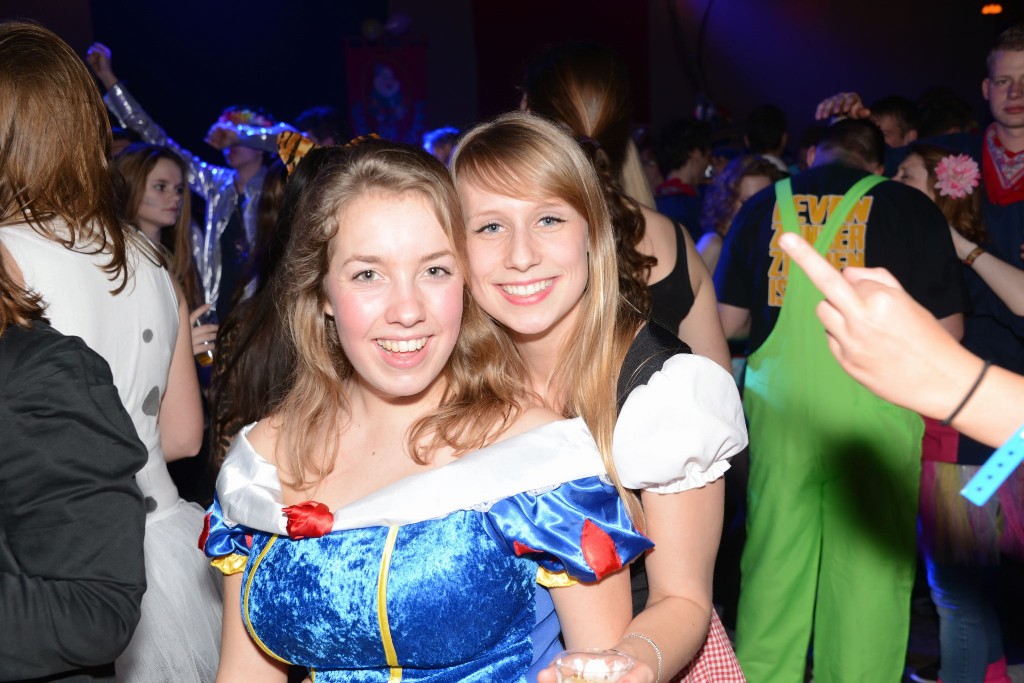 ../Images/Jubileum feest 5x11 302.jpg